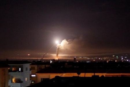  مقتل جندي سوري وإصابة 5 في غارات إسرائيلية 